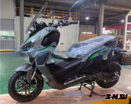 Скутер Regulmoto XDV TRAVELER (LJ-1)